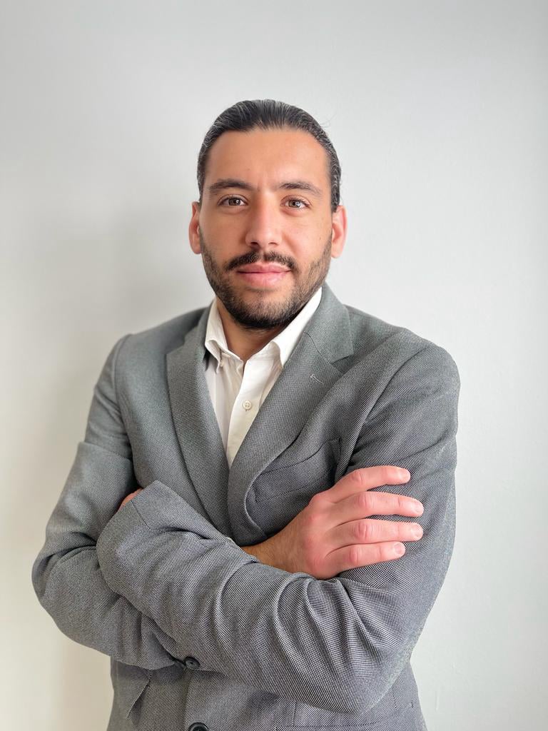 Elliot Suárez - Liseca Abogados